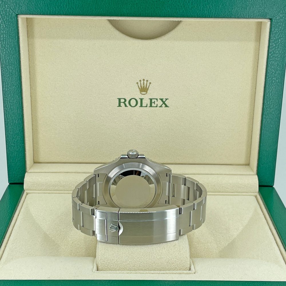 Rolex Submariner 41 mm Oystersteel Ref# 124060