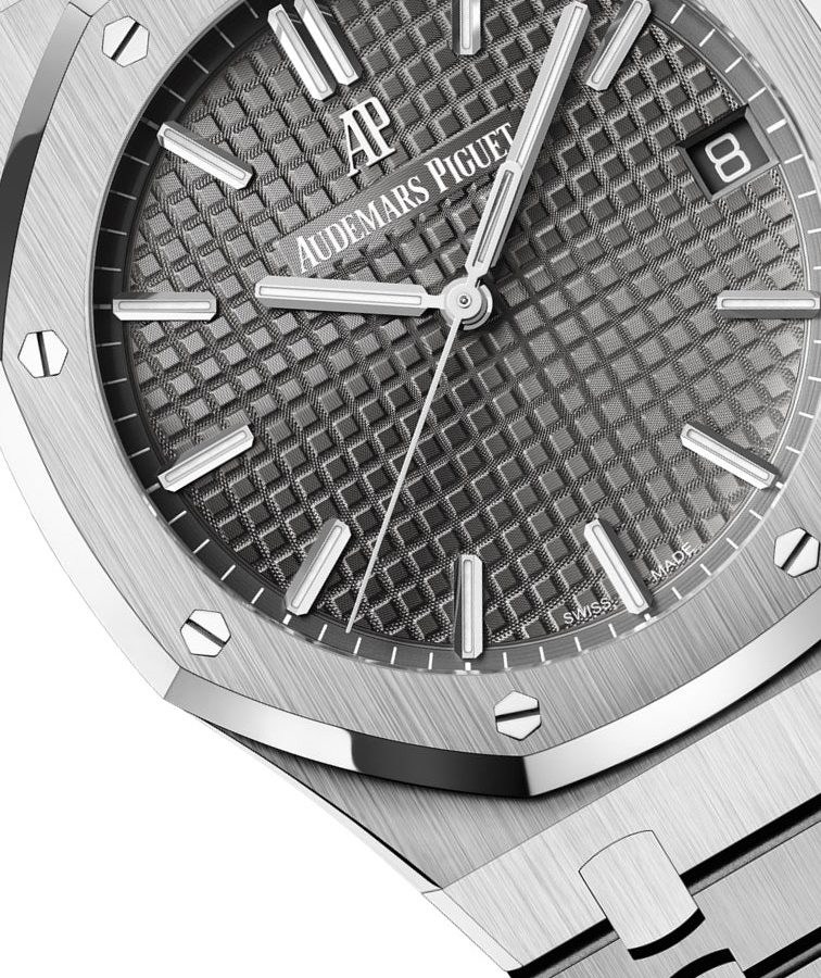 Audemars Piguet Royal Oak SELFWINDING Ref# 15500ST.OO.1220ST.02