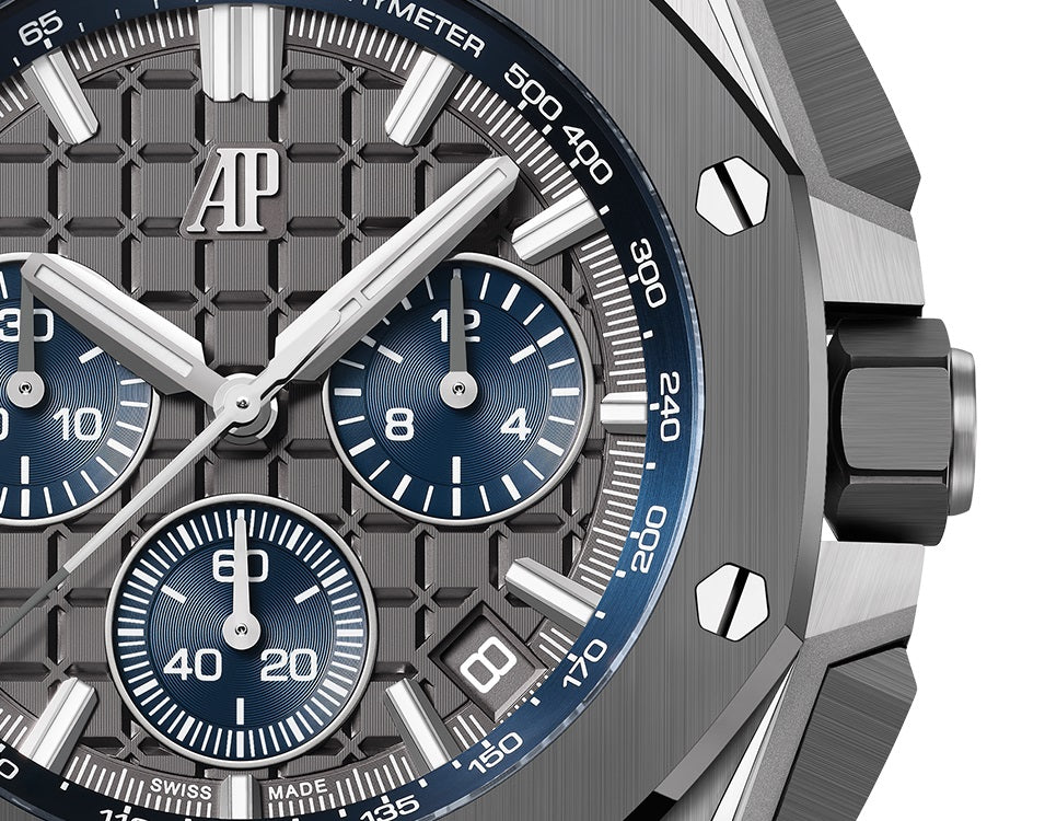 Audemars Piguet Royal Oak Offshore SELFWINDING CHRONOGRAPH Ref# 26420IO.OO.A009CA.01