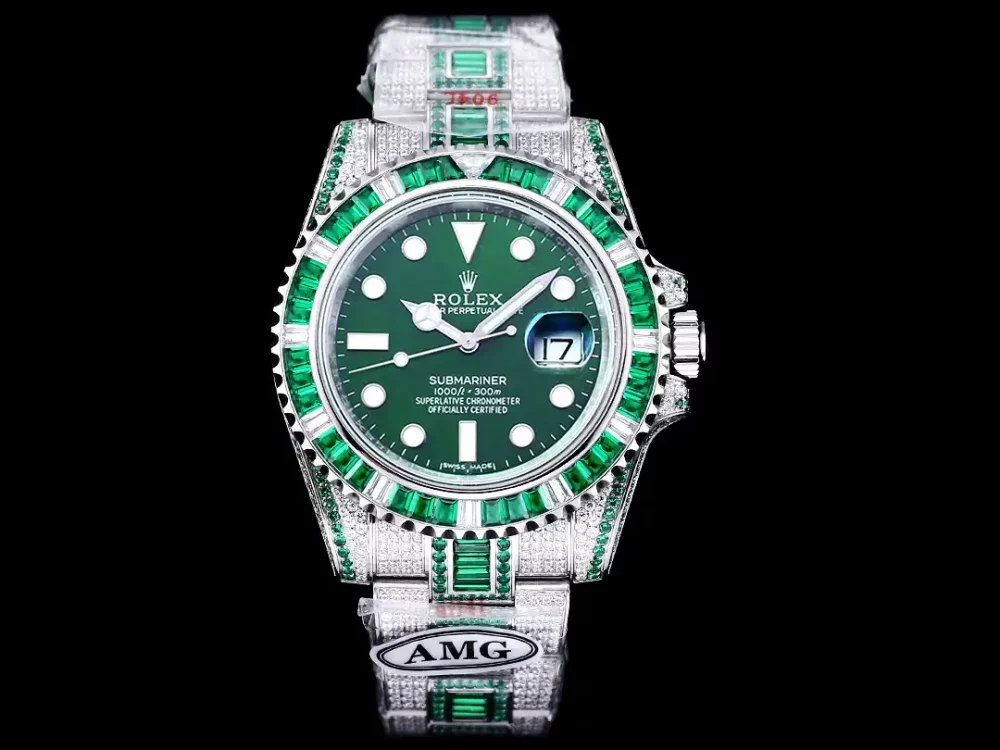 Rolex Submariner Iced Out Ref.116610LV 40mm Green Diamond Bezel