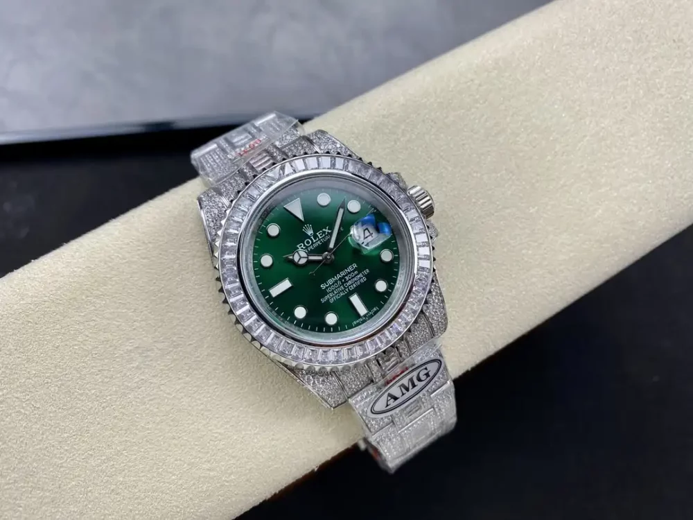 Rolex Submariner Iced Out Ref.116610LV Green Dial