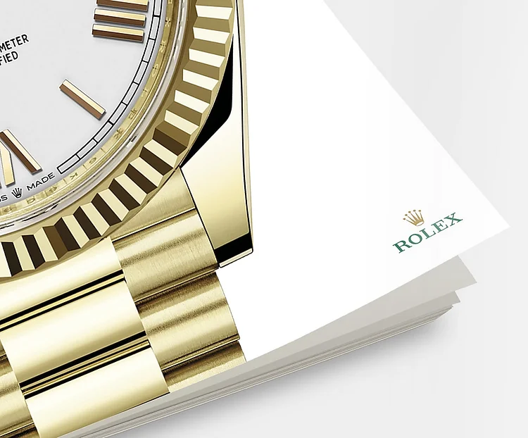 Rolex Day-Date 40 Presidential White dial, Fluted Bezel, President bracelet, Yellow gold Watch