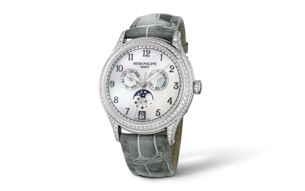 Patek Philippe Complication, 18k White Gold set with 388 diamonds (~2,92 ct), 38mm, Annual Calendar Ref# 4948G-010