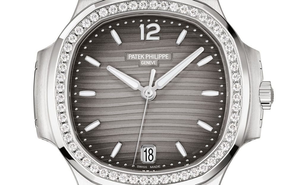 Patek Philippe Nautilus Ladies Automatic Watch, Stainless Steel and Diamonds, 35,2mm, Ref# 71181/200A-011