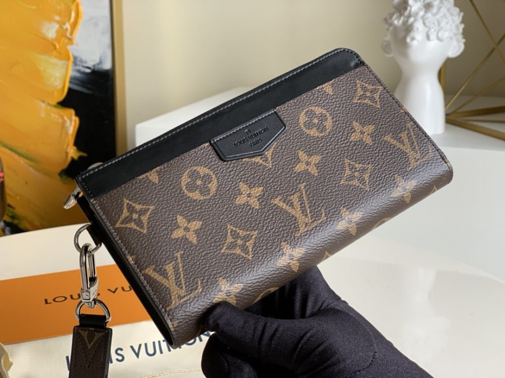 Louis Vuitton Zippy Dragonne Monogram Canvas Black For Women, Women's Wallet 7.5in/19cm LV M69407 - Crozus