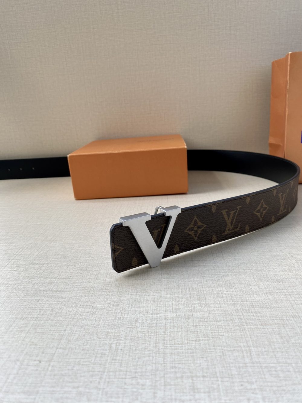 Louis Vuitton Iconic Reversible LV Belt Brown LV Women Belt - Crozus