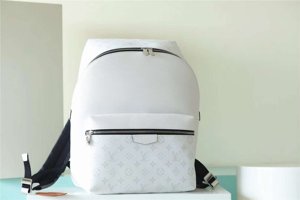 Louis Vuitton Discovery Backpack White For Men 40cm / 15.7in M30953 -