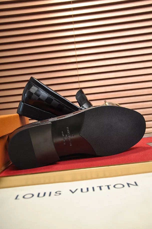 Louis Vuitton Loafer - LL23