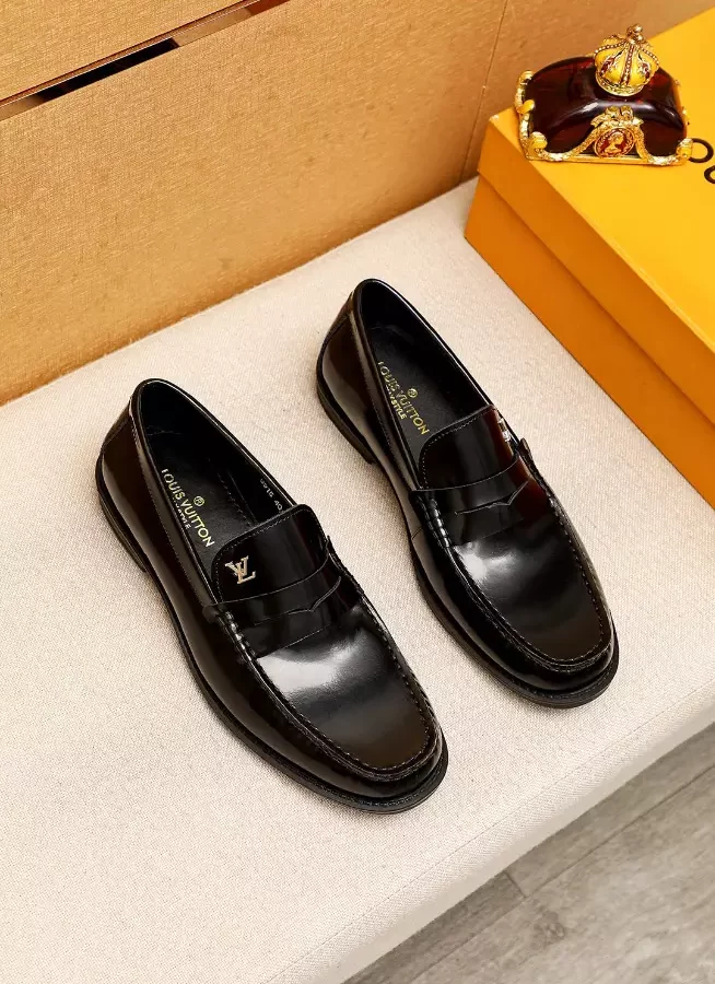 Louis Vuitton Loafer - LL33