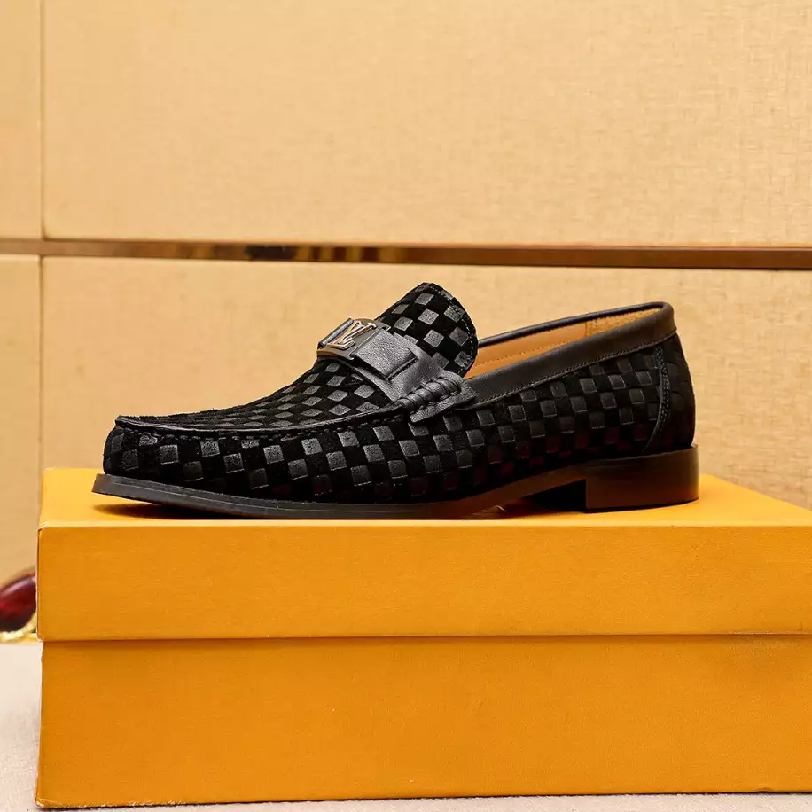 Louis Vuitton Loafer - LL36