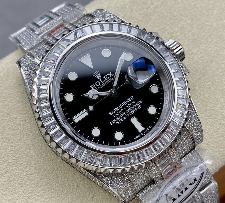 Rolex Submariner Iced Out Ref.116610LN-1 41mm Black Dial