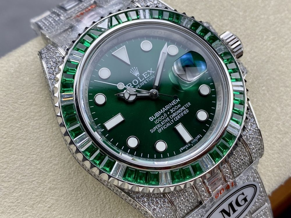 Rolex Submariner Iced Out Ref.116610LV-2 41mm Green Dial