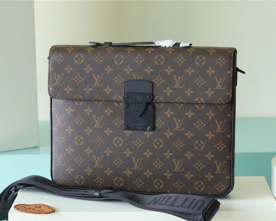 Louis Vuitton S-Lock Briefcase Monogram Canvas For Men, Men's Bags, Shoulder And Crossbody Bags 15.4in/39cm LV  - Crozus