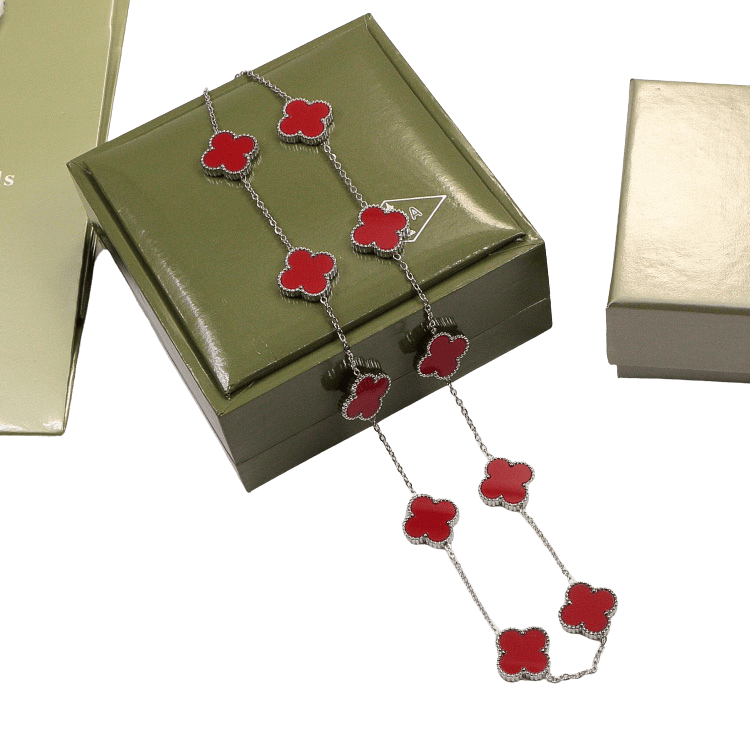 Red Clover Necklace